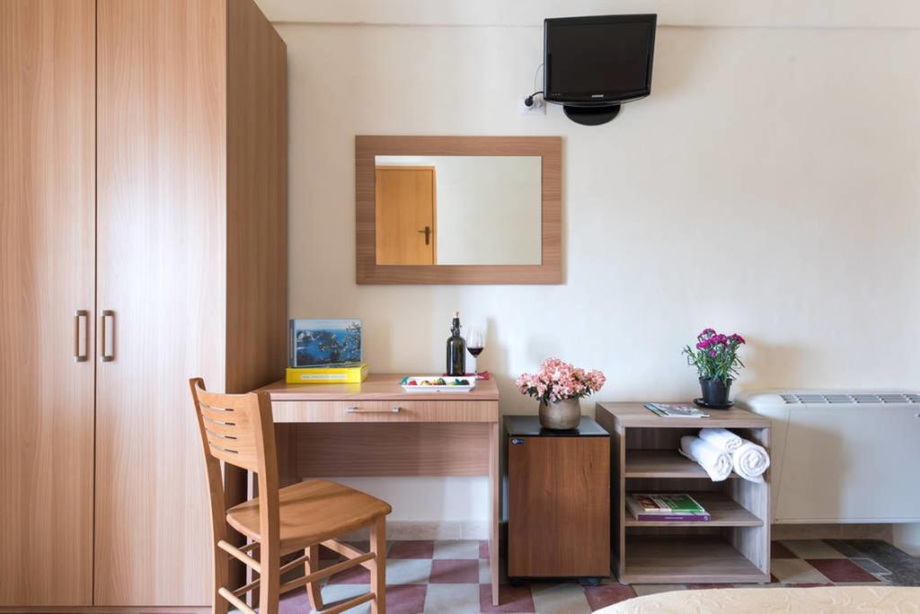Hotel Il Campanile à Vizzini Extérieur photo