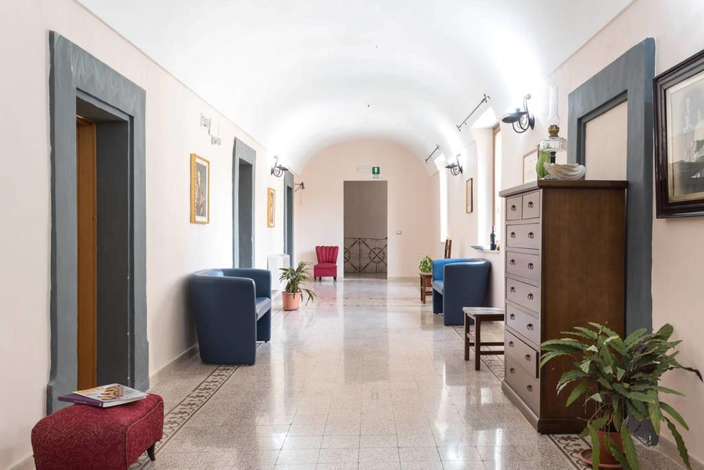 Hotel Il Campanile à Vizzini Extérieur photo