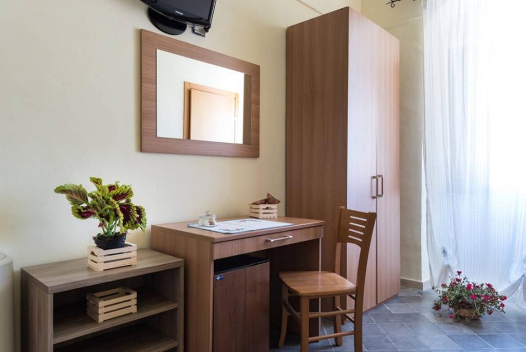 Hotel Il Campanile à Vizzini Extérieur photo