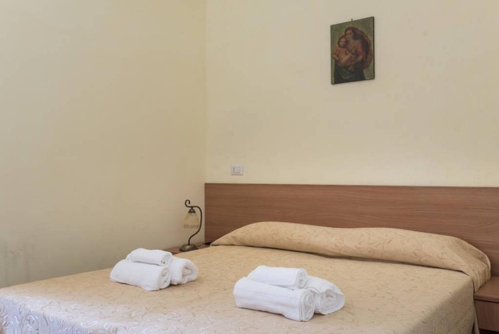 Hotel Il Campanile à Vizzini Extérieur photo